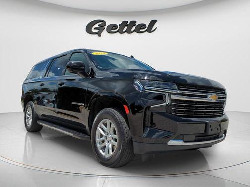 Black 2024 Chevrolet Suburban LT