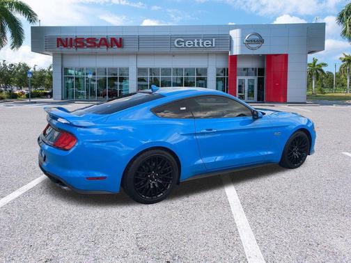 2022 Ford Mustang GT Premium
