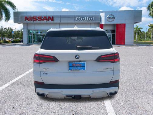 2022 BMW X5 sDrive40i