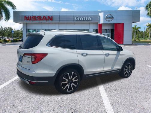 2021 Honda Pilot AWD Elite