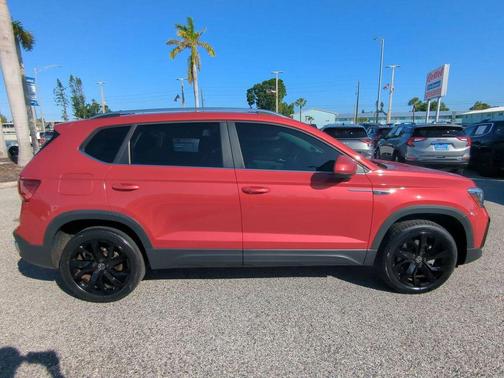 2022 Volkswagen Taos 1.5T SE