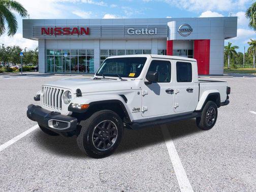 2022 Jeep Gladiator Overland