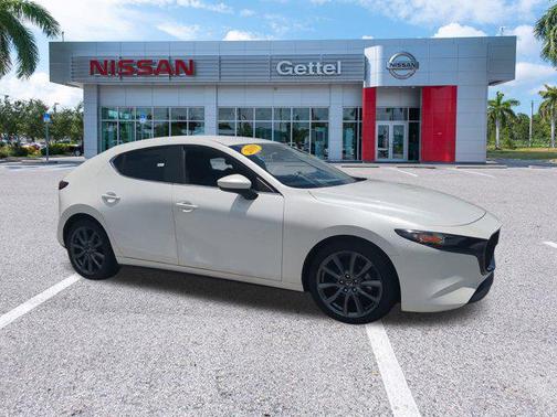 2019 Mazda Mazda3 FWD w/Preferred Package