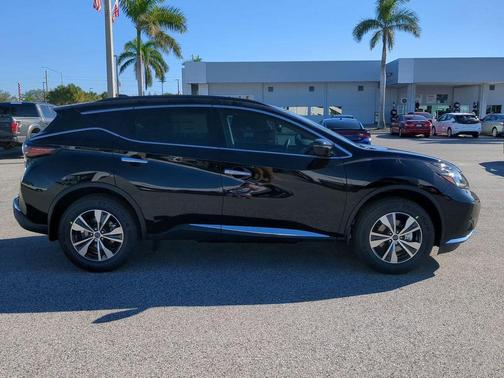 2023 Nissan Murano SV FWD