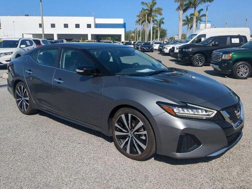 2023 Nissan Maxima SV Xtronic CVT
