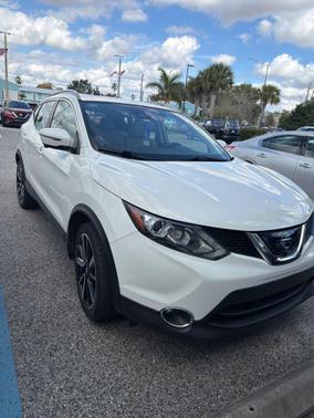 2017 Nissan Rogue Sport SL