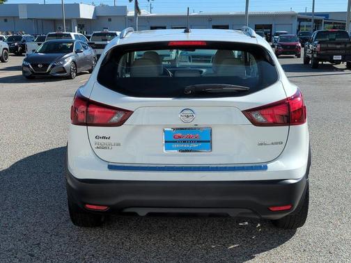 2017 Nissan Rogue Sport SL