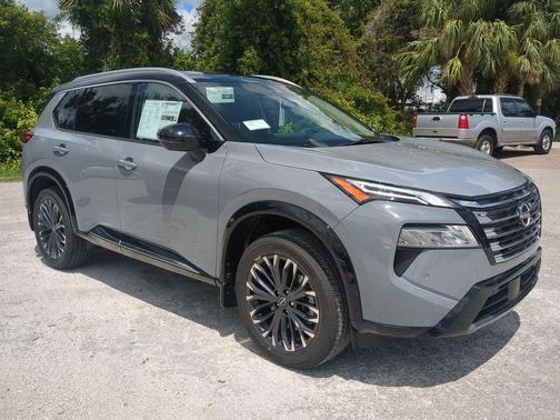 2025 Nissan Rogue Platinum