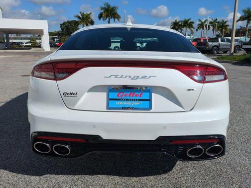2023 Kia Stinger GT-Line