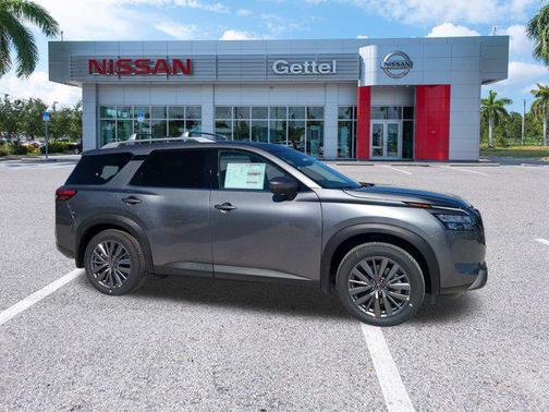 2025 Nissan Pathfinder SL FWD