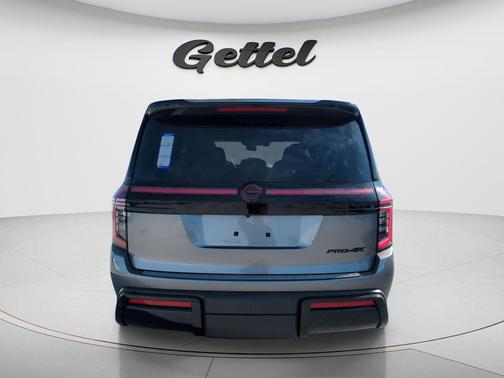 Gun Metallic/Super Black 2026 Nissan Armada PRO-4X