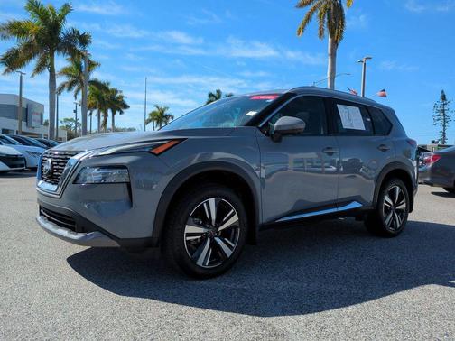 2023 Nissan Rogue SL