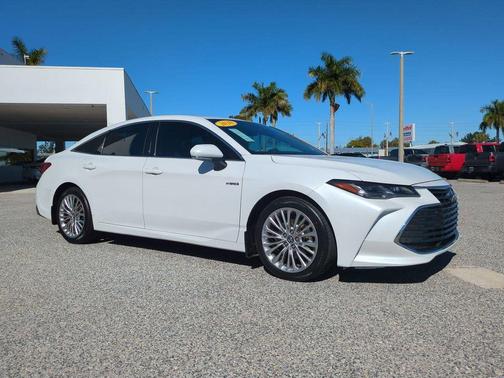 2020 Toyota Avalon Hybrid Limited