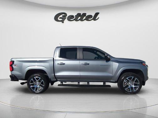 Sterling Gray Metallic 2023 Chevrolet Colorado Z71