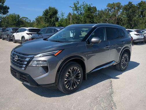 2025 Nissan Rogue Platinum