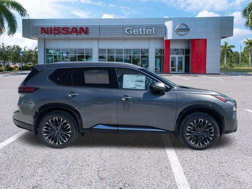 2025 Nissan Rogue Platinum