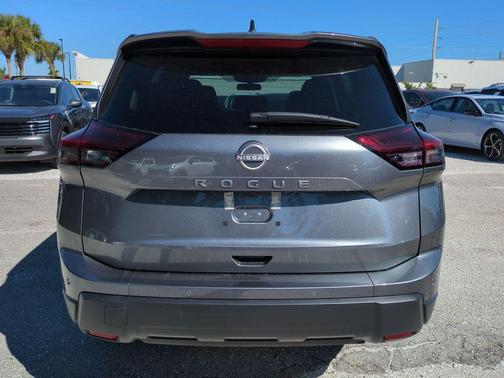 2026 Nissan Rogue S