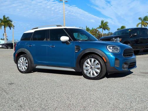 2021 MINI Countryman Oxford Edition