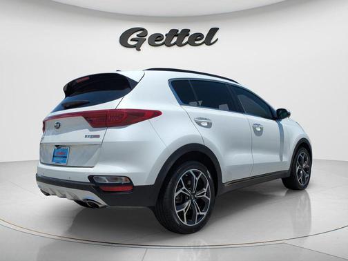 Snow White Pearl 2022 Kia Sportage SX Turbo