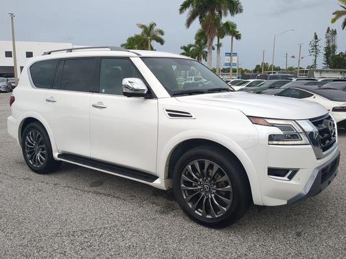 2023 Nissan Armada Platinum 2WD