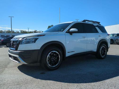2023 Nissan Pathfinder Rock Creek 4WD