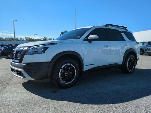 2023 Nissan Pathfinder Rock Creek 4WD