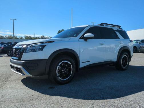 2023 Nissan Pathfinder Rock Creek 4WD