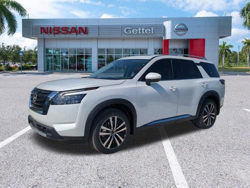 2025 Nissan Pathfinder Platinum FWD