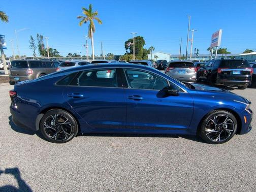 2025 Kia K5 GT-Line