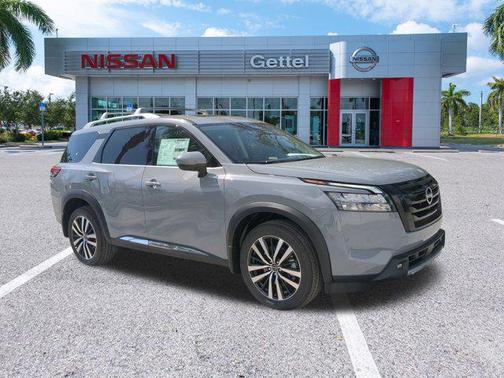 2025 Nissan Pathfinder Platinum FWD