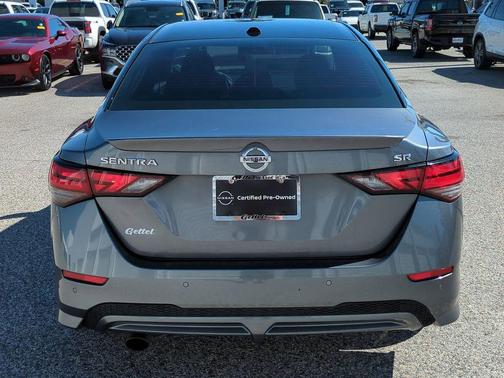2022 Nissan Sentra SR