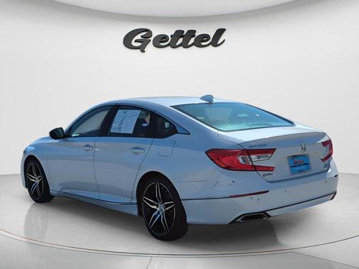 2021 Honda Accord Touring 2.0T