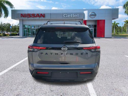 2025 Nissan Pathfinder SV FWD