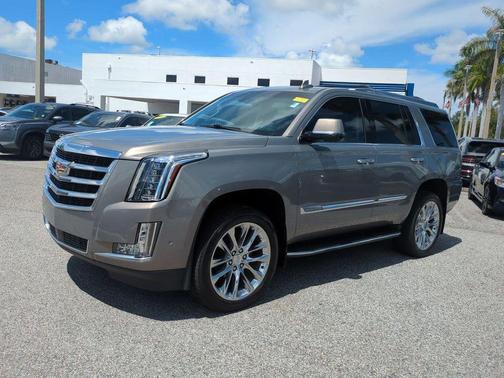 2018 Cadillac Escalade Premium Luxury