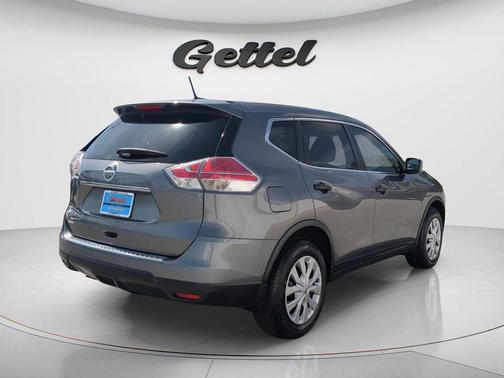 Gun Metallic 2016 Nissan Rogue S