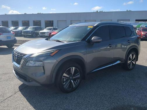 2021 Nissan Rogue SL