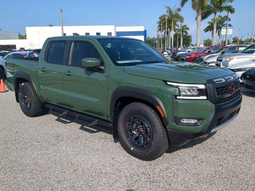 2025 Nissan Frontier PRO-X