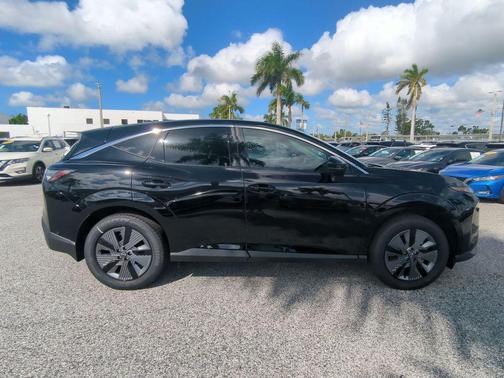 2025 Nissan Murano SL