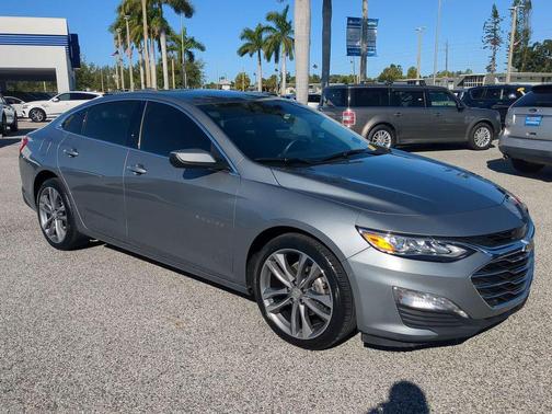 2023 Chevrolet Malibu FWD 2LT