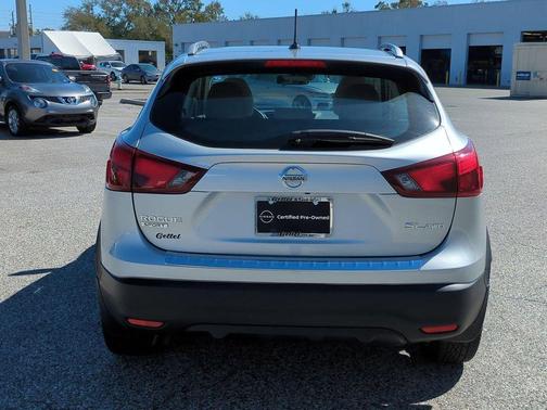 2018 Nissan Rogue Sport SL