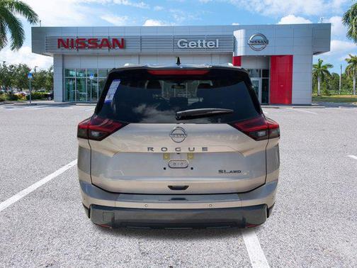 2025 Nissan Rogue SL
