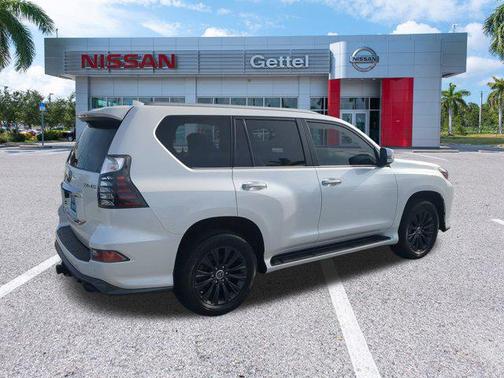 2023 Lexus GX 460 Premium
