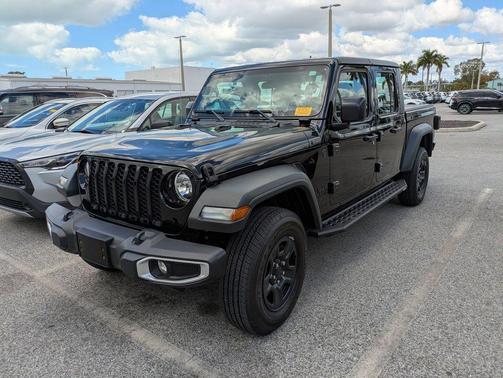 2023 Jeep Gladiator Sport
