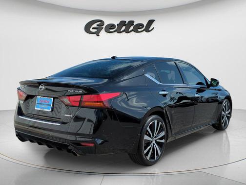 Super Black 2020 Nissan Altima Platinum VC-Turbo FWD