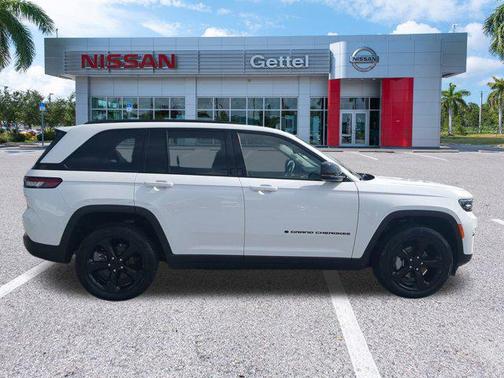2023 Jeep Grand Cherokee Limited X