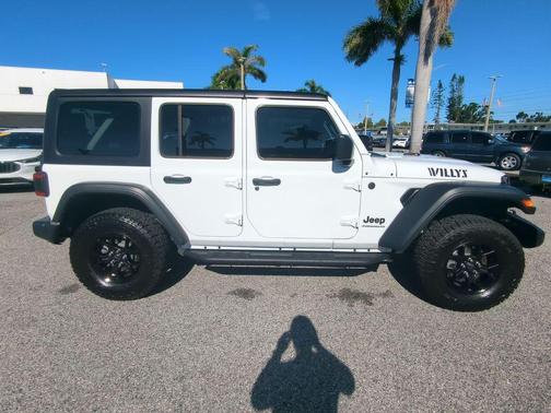 2024 Jeep Wrangler Willys