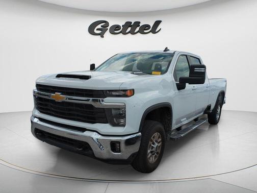 Summit White 2025 Chevrolet Silverado 2500 LT