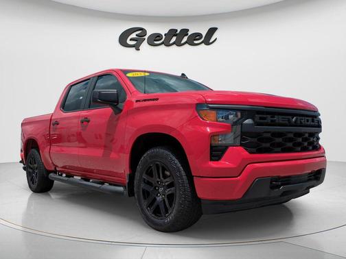 Red Hot 2022 Chevrolet Silverado 1500 Custom