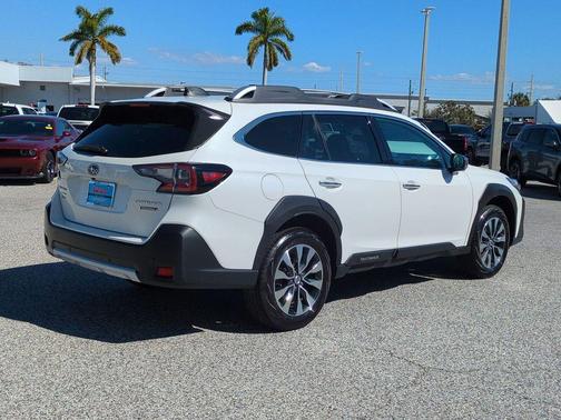 2024 Subaru Outback Touring