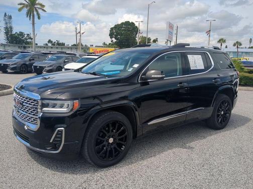 2020 GMC Acadia Denali